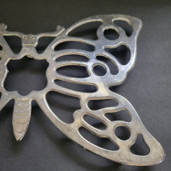 Butterfly-Shaped Leonard Silver-Plated Trivet With Decorative Cutout Design & Ru - Picture 2 of 6